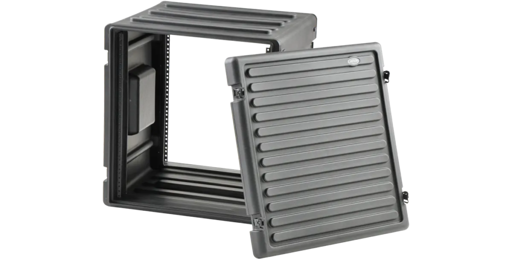 Estuche de rack 1SKB-R12U, Harderback® 1SKB-R12U, Estuche de rack resistente, Protección para equipos electrónicos, Estuche de rack impermeable, 1SKB-R12U características, Estuche de rack para 12U, Rack case LLDPE, Estuche de rack apilable, Estuche de rack con tapas impermeables, Transporte seguro de equipos, Estuche de rack con cierres de giro, Estuche de rack con patas antideslizantes, Estuche de rack profesional, 1SKB-R12U especificaciones, Rack case con roto moldura, Estuche de rack pesado, Rack case para equipos electrónicos, Estuche de rack con manijas resistentes, Estuche de rack con tornillos de montaje,